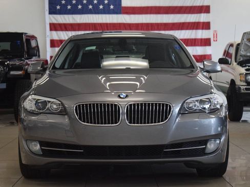 Used 2012 BMW 528i Sedan RWD image 7