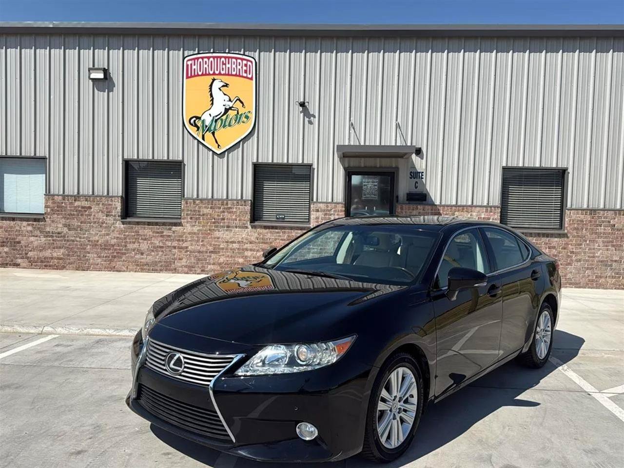 Used 2014 Lexus ES 350 w/ Premium Package FWD image 3