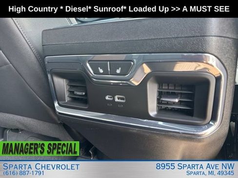 Used 2024 Chevrolet Silverado 2500 High Country AWD/4WD image 31