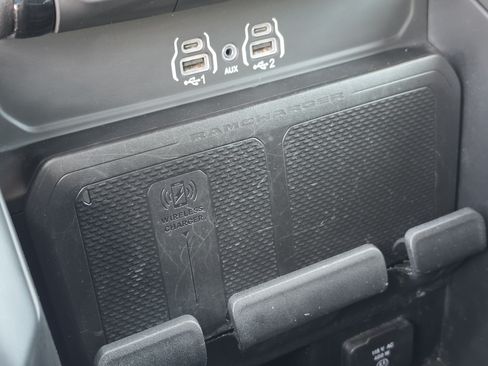 Used 2025 RAM 1500 Big Horn AWD/4WD image 30