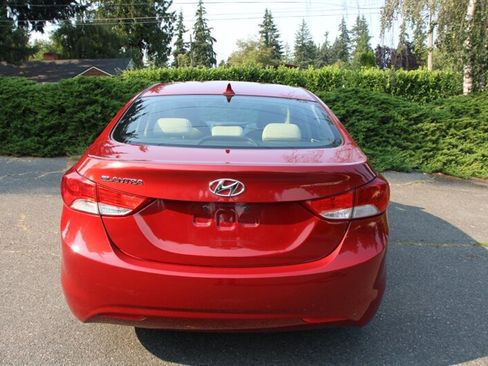 Used 2011 Hyundai Elantra GLS w/ Preferred Equipment Pkg 3 FWD image 10