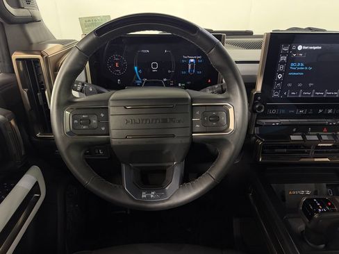 Used 2025 GMC Hummer EV 2X AWD/4WD image 13