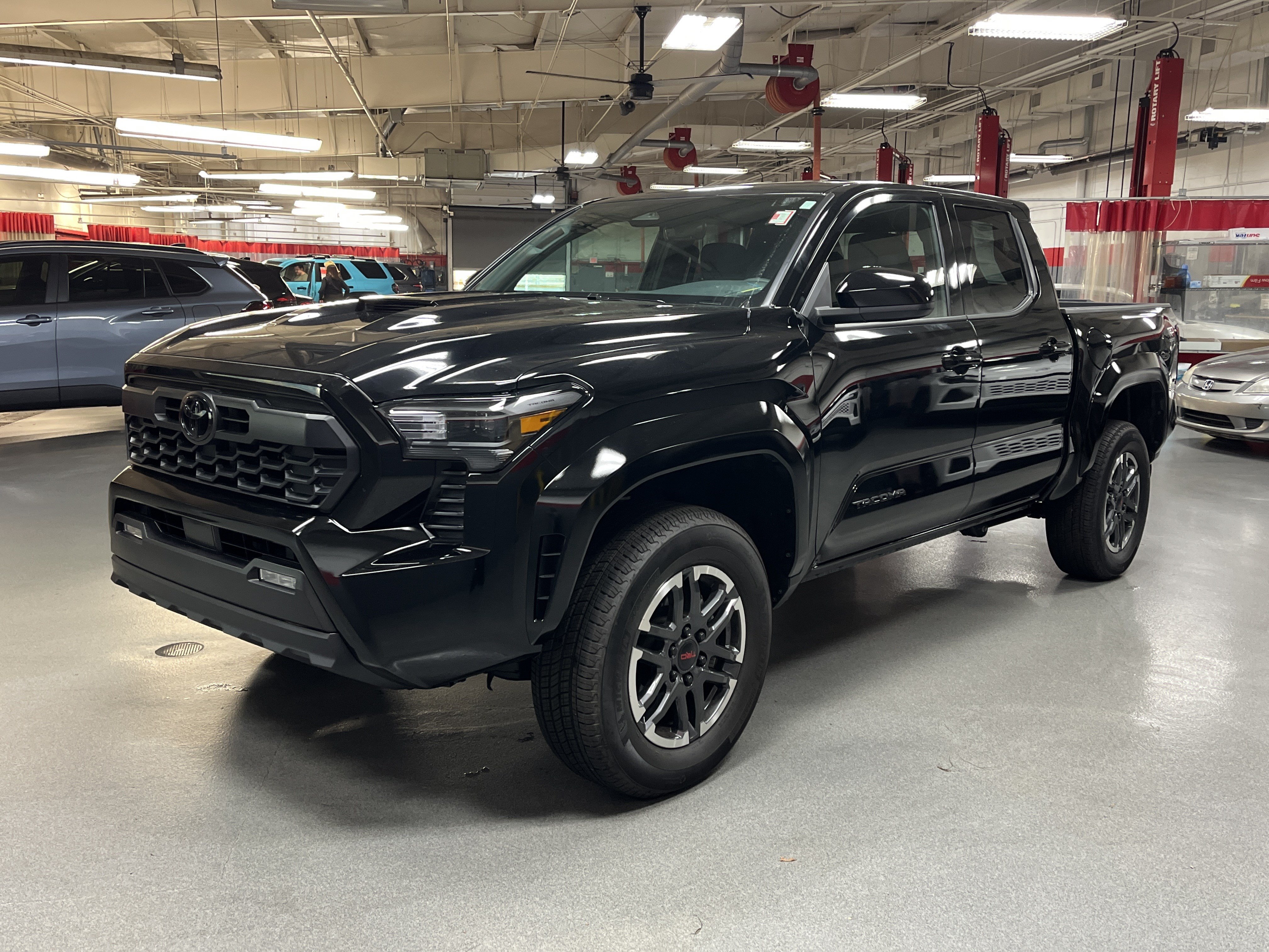 Used 2026 Toyota Tacoma TRD Sport RWD image 5