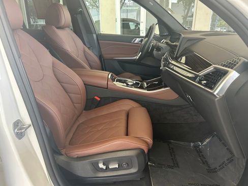 Used 2026 BMW X5 xDrive40i w/ Premium Package AWD/4WD image 23