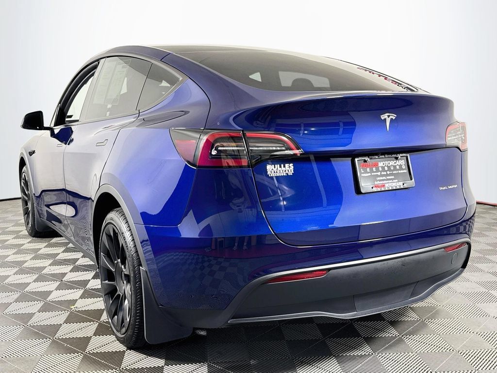 Used 2023 Tesla Model Y Long Range AWD/4WD image 5