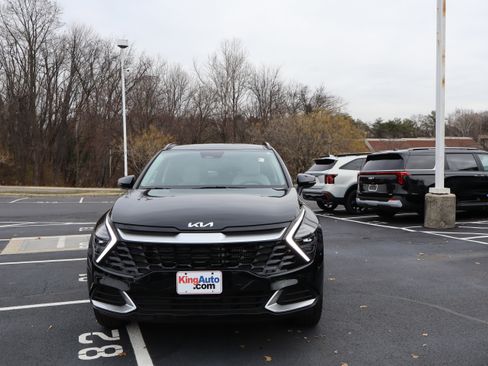 Certified 2025 Kia Sportage EX w/ EX Premium Package image 9