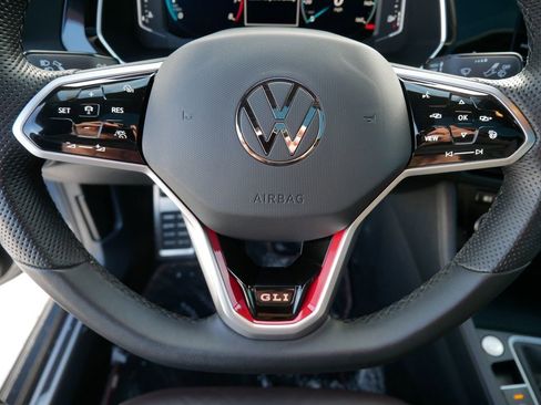 Used 2024 Volkswagen Jetta GLI Autobahn image 25