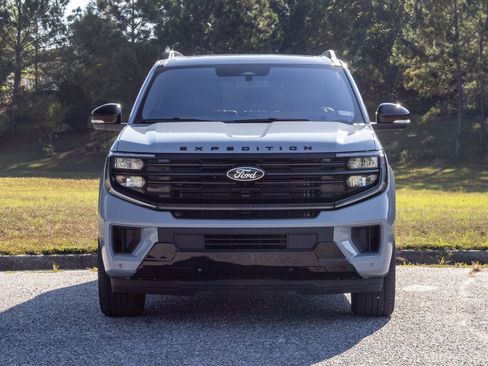 New 2025 Ford Expedition Platinum w/ Stealth Performance Package image 2