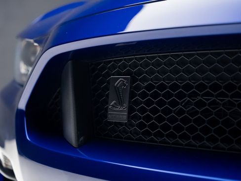 Used 2016 Ford Mustang Shelby GT350 w/ Track Package RWD image 13