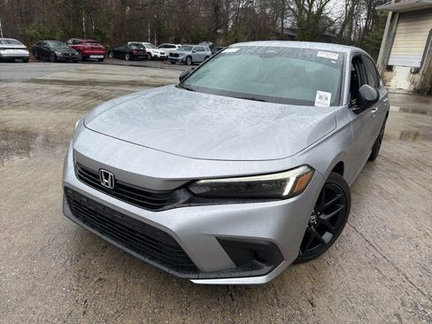 Used 2024 Honda Civic Sport image 1