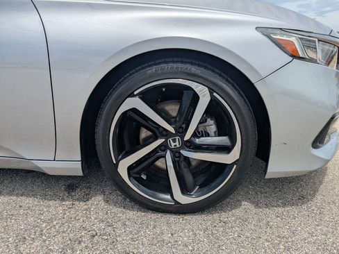 Used 2022 Honda Accord Sport image 10