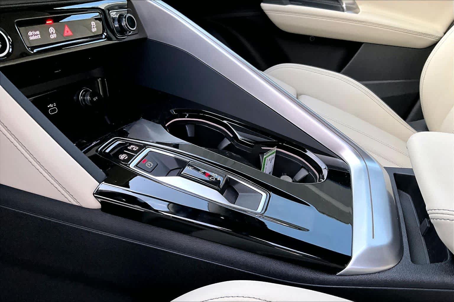 New 2026 Audi Q5 Premium Plus AWD/4WD image 7