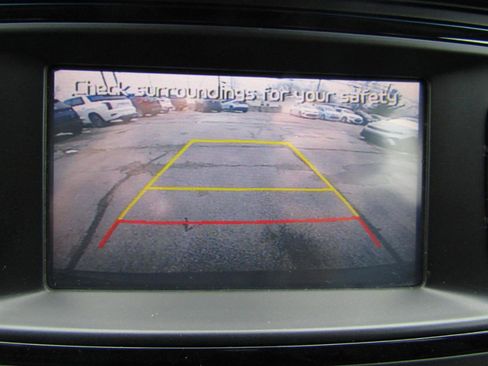 Used 2016 Kia Sorento LX image 12