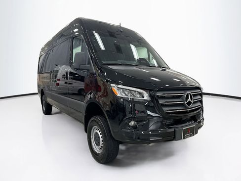 New 2026 Mercedes-Benz Sprinter 2500 image 1