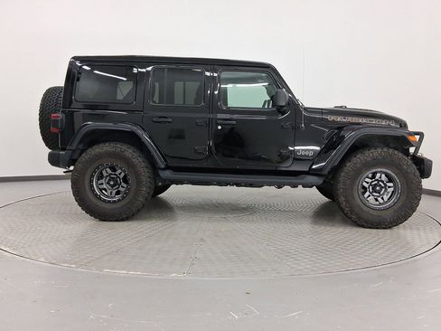 Used 2022 Jeep Wrangler Unlimited Rubicon w/ Xtreme Recon 35" Tire Package image 8