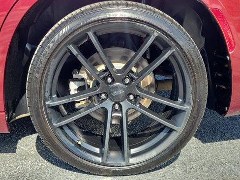 Used 2021 Chrysler 300 Touring L RWD image 9