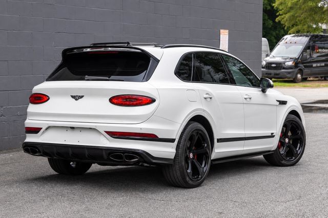 Used 2023 Bentley Bentayga AWD/4WD image 7