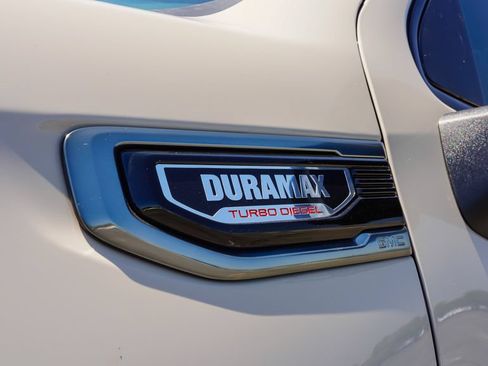 New 2026 GMC Sierra 1500 AT4 w/ AT4 Premium Package AWD/4WD image 8
