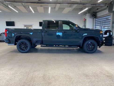 New 2026 Chevrolet Silverado 2500 LT w/ Trail Boss Package AWD/4WD image 4