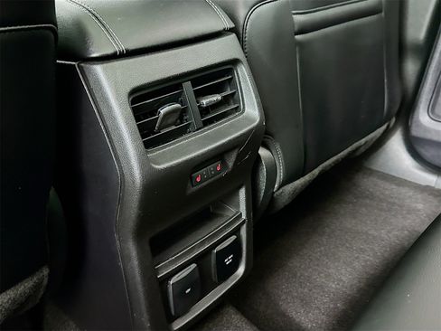 Used 2019 Ford Edge ST w/ Equipment Group 401A image 26