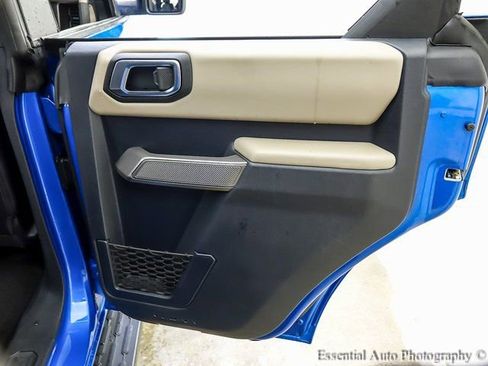 Used 2022 Ford Bronco Wildtrak image 23