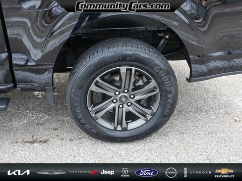 Used 2022 Ford F150 XLT w/ Equipment Group 302A High image 4