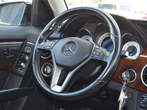 Used 2015 Mercedes-Benz GLK 250 BlueTEC 4MATIC image 25