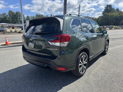 Used 2024 Subaru Forester Limited image 3