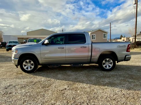 Used 2020 RAM 1500 Laramie w/ Off Road Group image 2