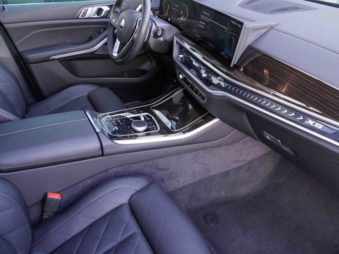 Certified 2025 BMW X5 xDrive40i image 10