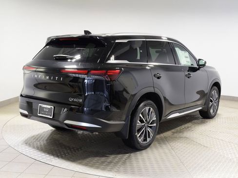 New 2026 INFINITI QX60 Luxe w/ Cargo Package AWD/4WD image 3