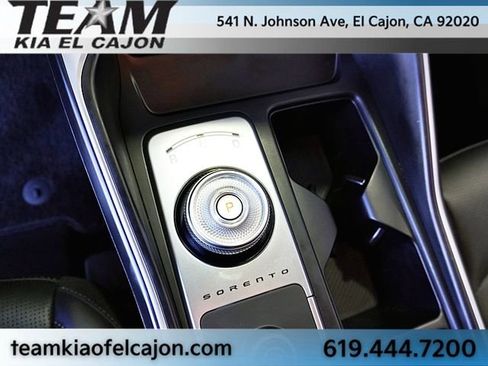 Certified 2025 Kia Sorento EX image 34