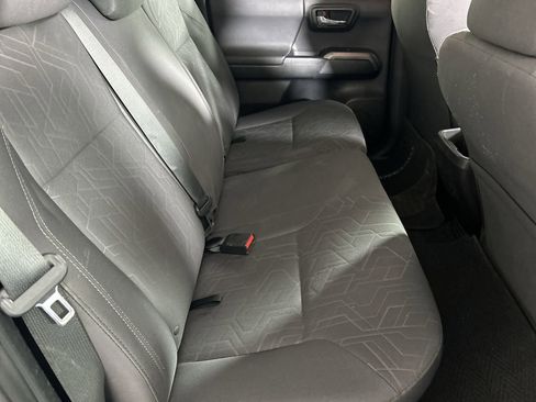 Used 2016 Toyota Tacoma TRD Off-Road w/ Towing Package RWD image 24