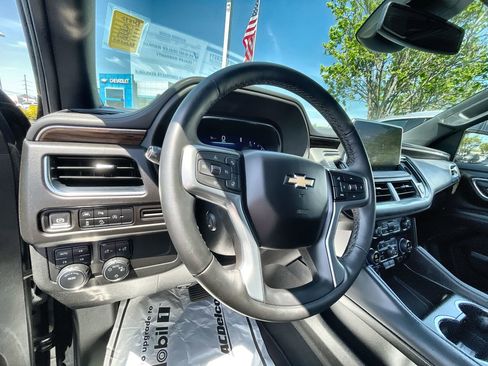 Used 2024 Chevrolet Tahoe Premier AWD/4WD image 10