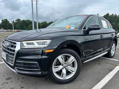 Used 2018 Audi Q5 2.0T Premium Plus AWD/4WD image 2