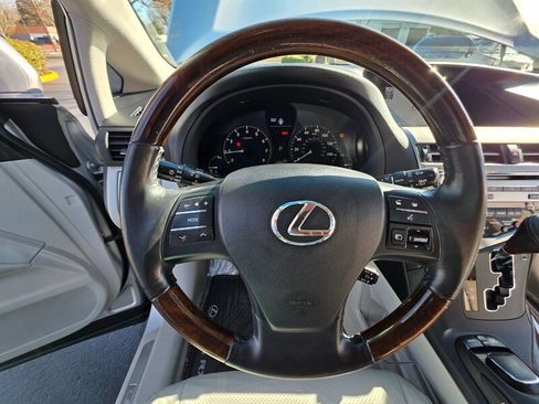 Used 2012 Lexus RX 350 AWD w/ Premium Pkg image 34
