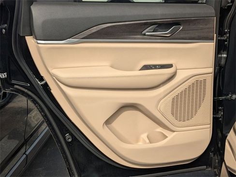 New 2025 Jeep Grand Cherokee Limited image 28