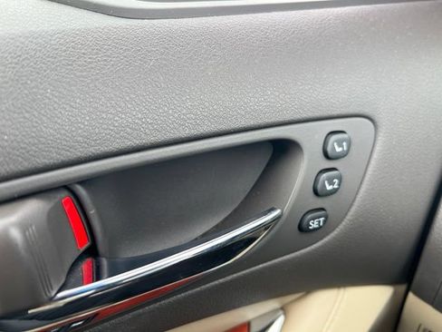 Used 2011 Lexus ES 350 FWD image 18