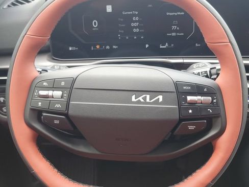 Certified 2026 Kia Sportage SX AWD/4WD image 27