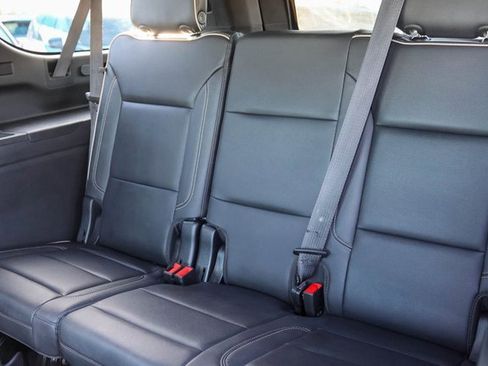 Used 2022 GMC Yukon XL SLT image 20