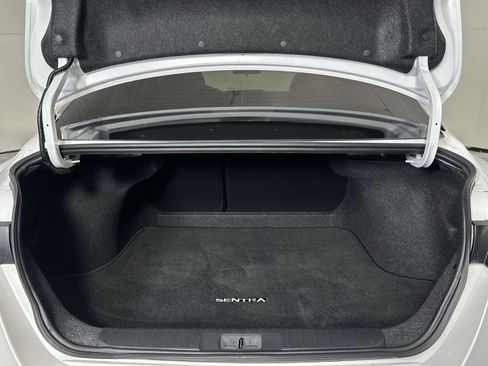 Certified 2024 Nissan Sentra SV FWD image 25