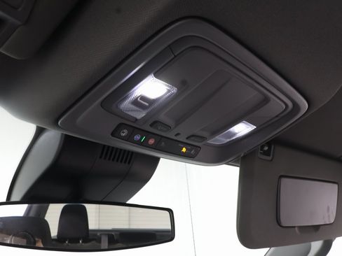 Used 2023 Chevrolet Silverado 1500 RST image 15