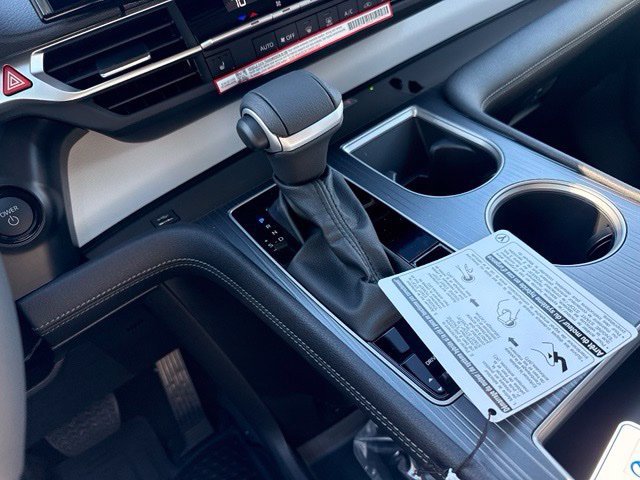 New 2026 Toyota Sienna XLE AWD/4WD image 23