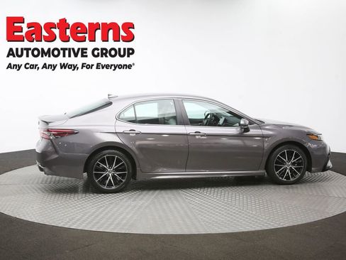 Used 2023 Toyota Camry SE image 44