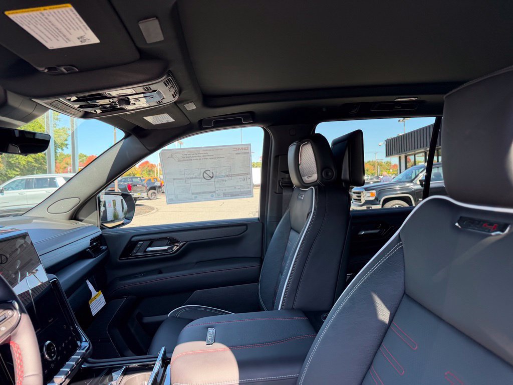 New 2027 GMC Yukon AT4 Ultimate AWD/4WD image 28