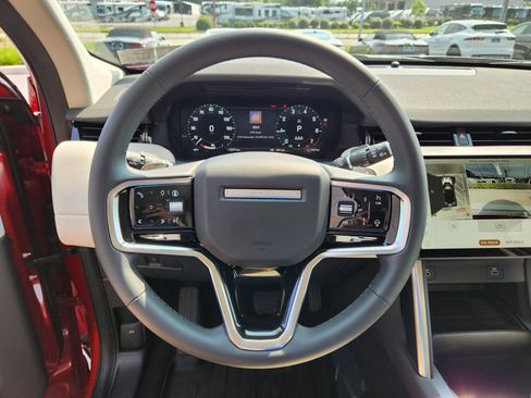 Certified 2025 Land Rover Discovery Sport S image 18