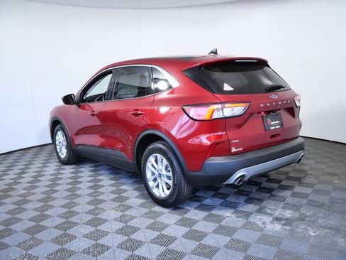 Certified 2022 Ford Escape SE FWD image 6