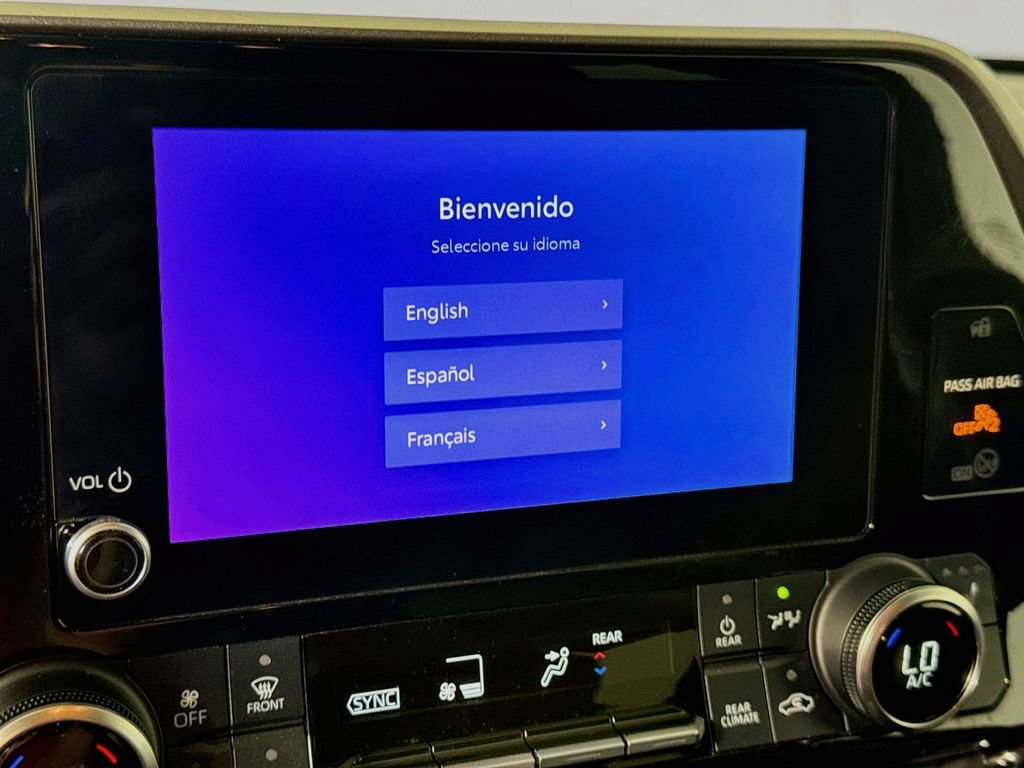 Certified 2023 Toyota Highlander XLE AWD/4WD image 16
