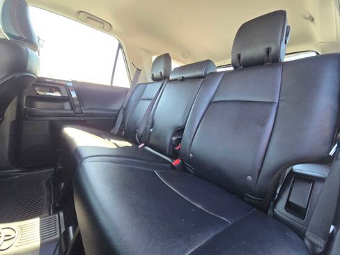 Used 2023 Toyota 4Runner TRD Off-Road Premium w/ Moonroof Package AWD/4WD image 17