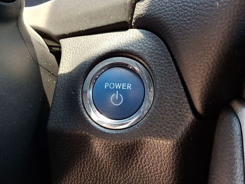 Used 2021 Toyota RAV4 XSE AWD/4WD image 28